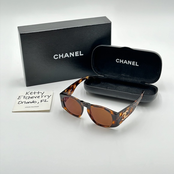 Authentic CHANEL Brown CC Tortoise Shell Sunglasses - Picture 1 of 14